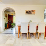 4 bedroom Villas for sale in Calahonda – R5008273