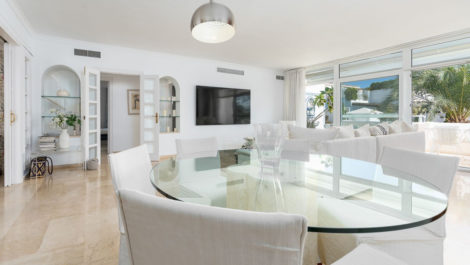 3 bedroom Apartments for sale in Milla de Oro – R5198851