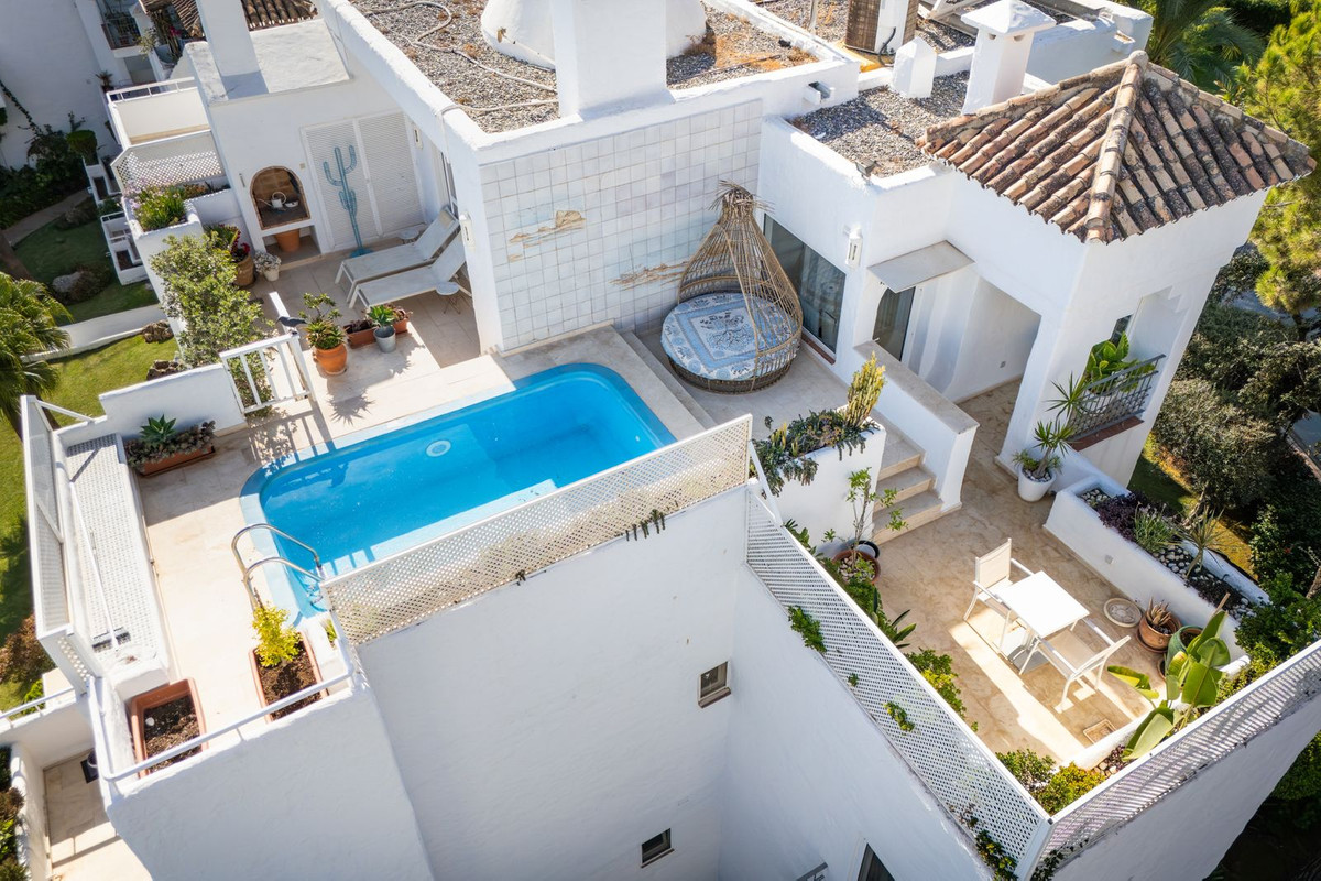 3 bedroom Apartments for sale in Milla de Oro – R5198851