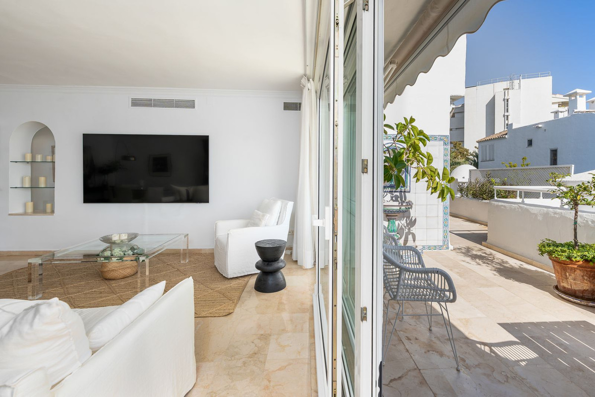 3 bedroom Apartments for sale in Milla de Oro – R5198851