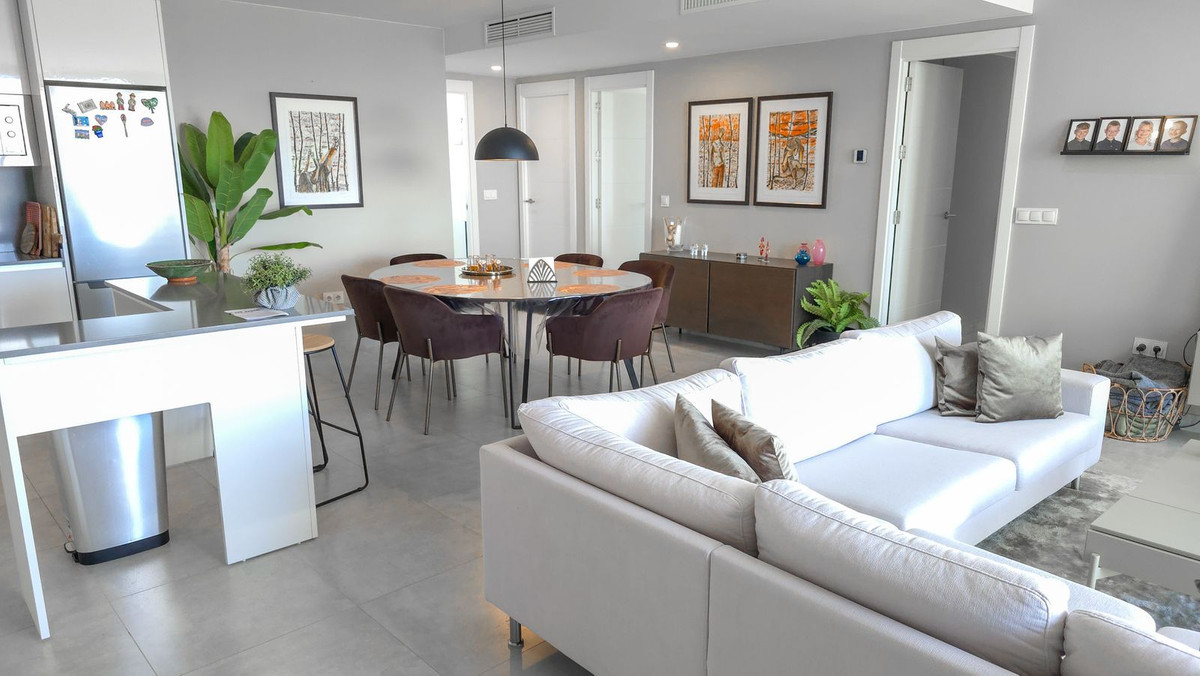 Aticos de 4 dormitorios en venta en La Cala de Mijas – R5182450