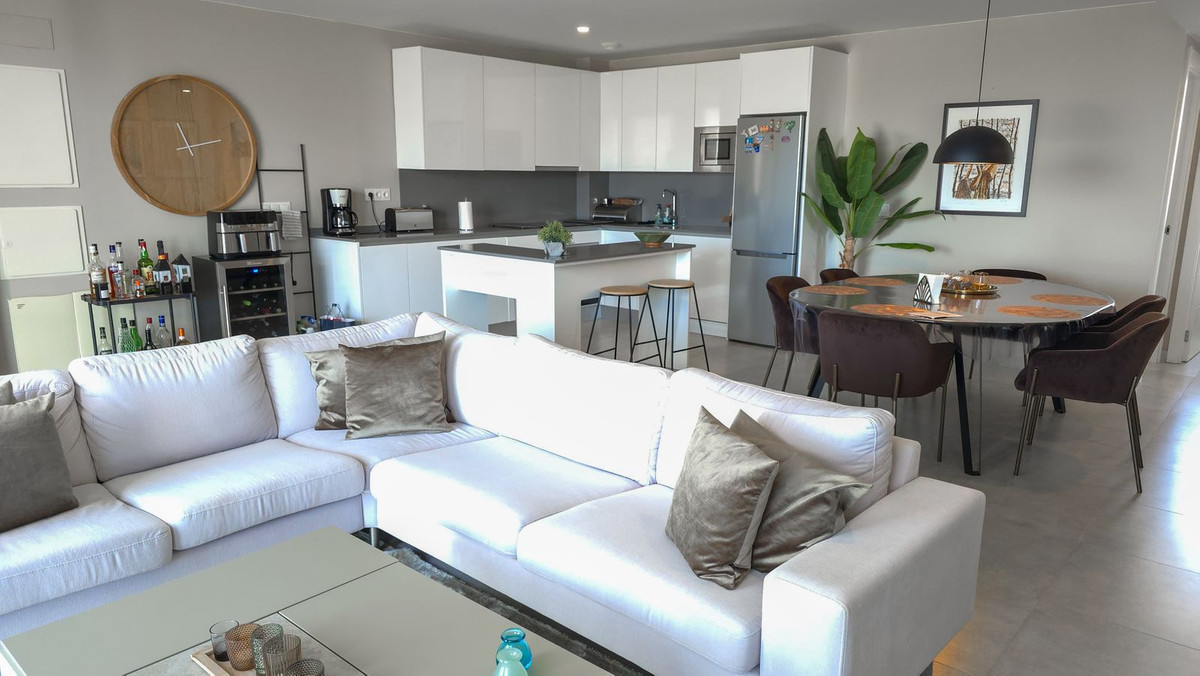 Aticos de 4 dormitorios en venta en La Cala de Mijas – R5182450