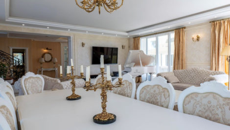 4 bedroom Villas for sale in El Rosario – R5180743