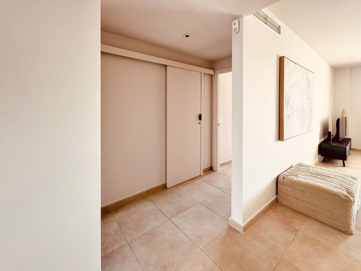2 bedroom Apartments for sale in Altos de los Monteros – R5043781