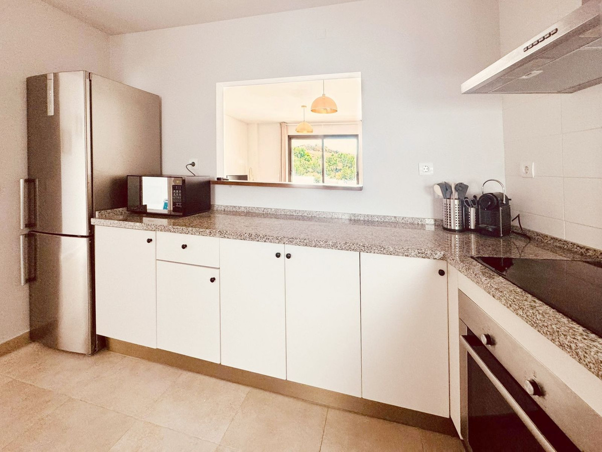 2 bedroom Apartments for sale in Altos de los Monteros – R5043781