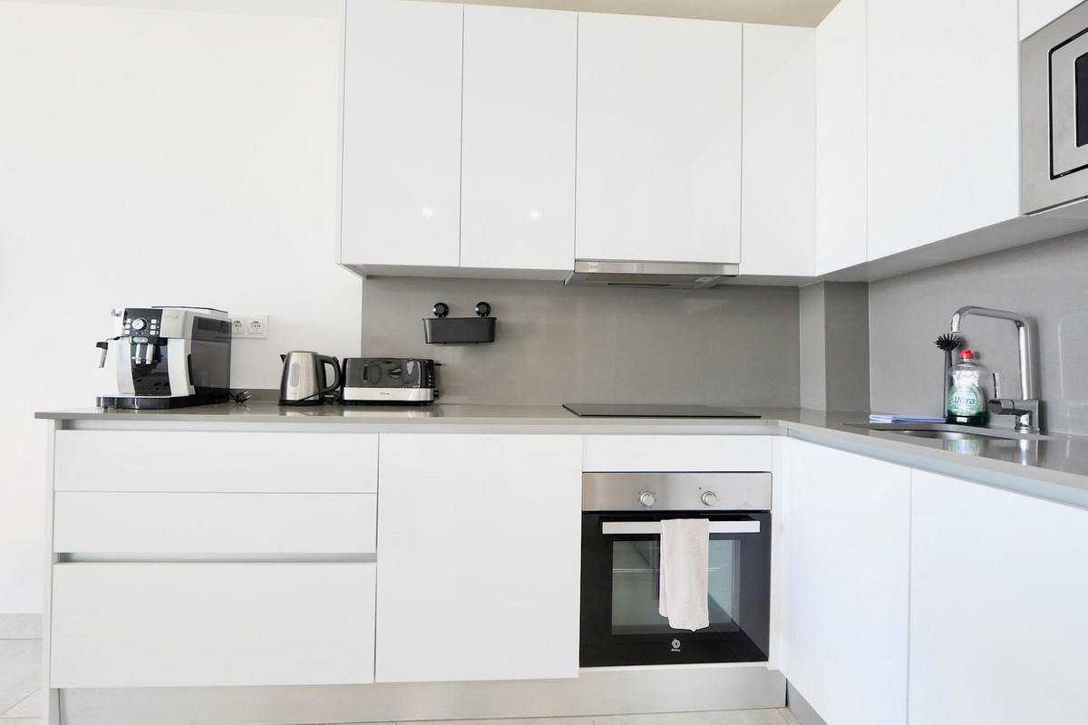 2 bedroom Apartments for sale in La Cala de Mijas – R5135806