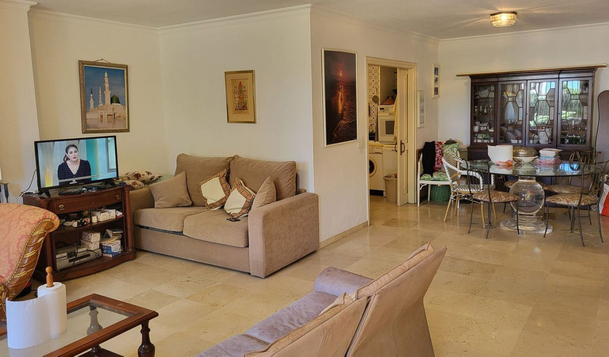 Apartamentos de 1 dormitorio en venta en Guadalmina Alta – R5185156