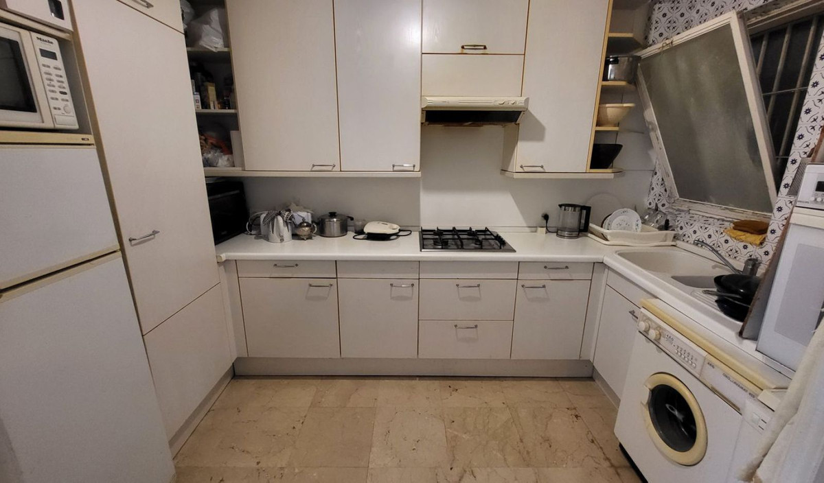 Apartamentos de 1 dormitorio en venta en Guadalmina Alta – R5185156