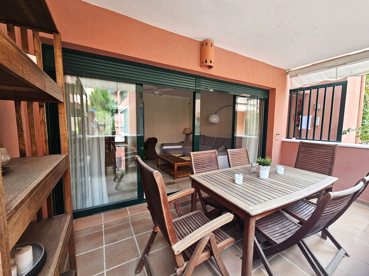 2 bedroom Apartments for sale in Marbesa – R5034091