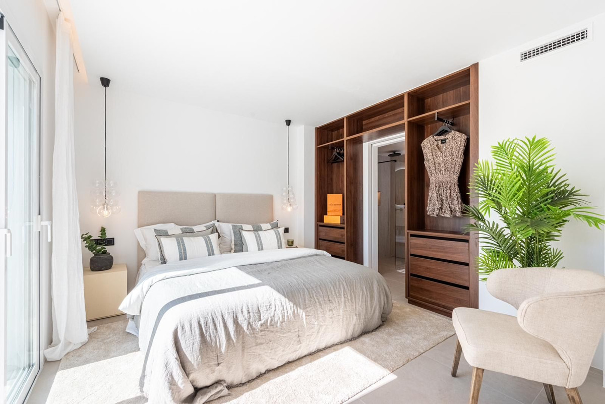 Apartamentos de 3 dormitorios en venta en La Quinta – R4902232