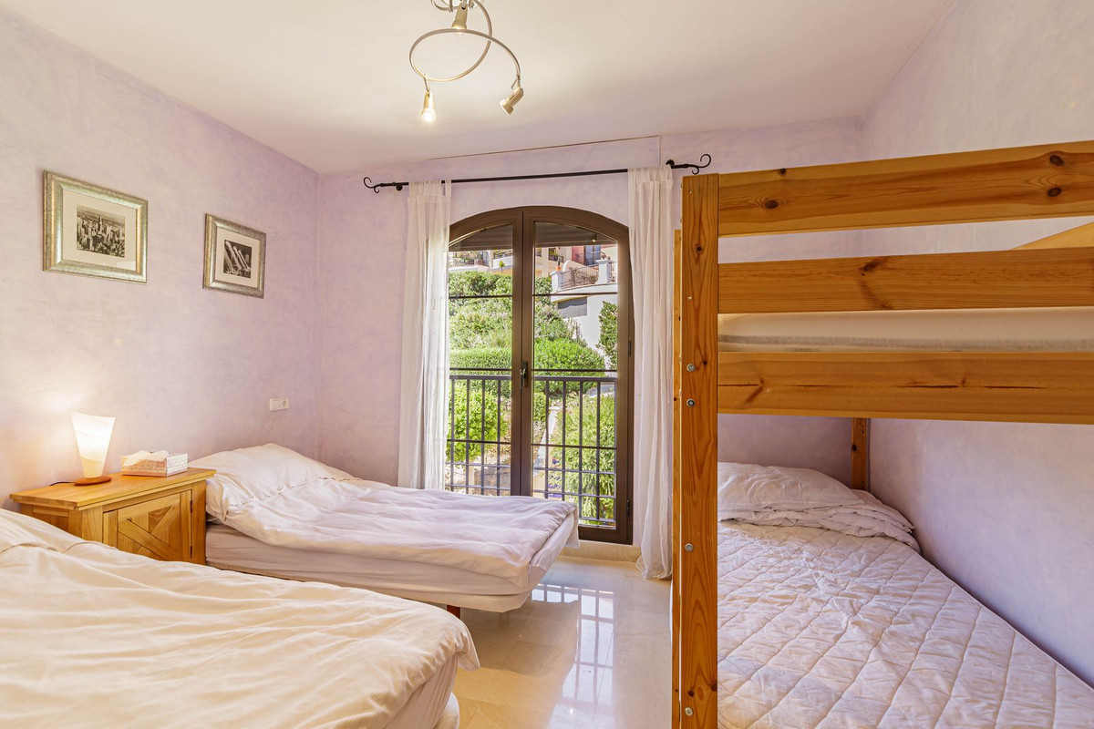 2 bedroom Apartments for sale in Los Arqueros – R5186851