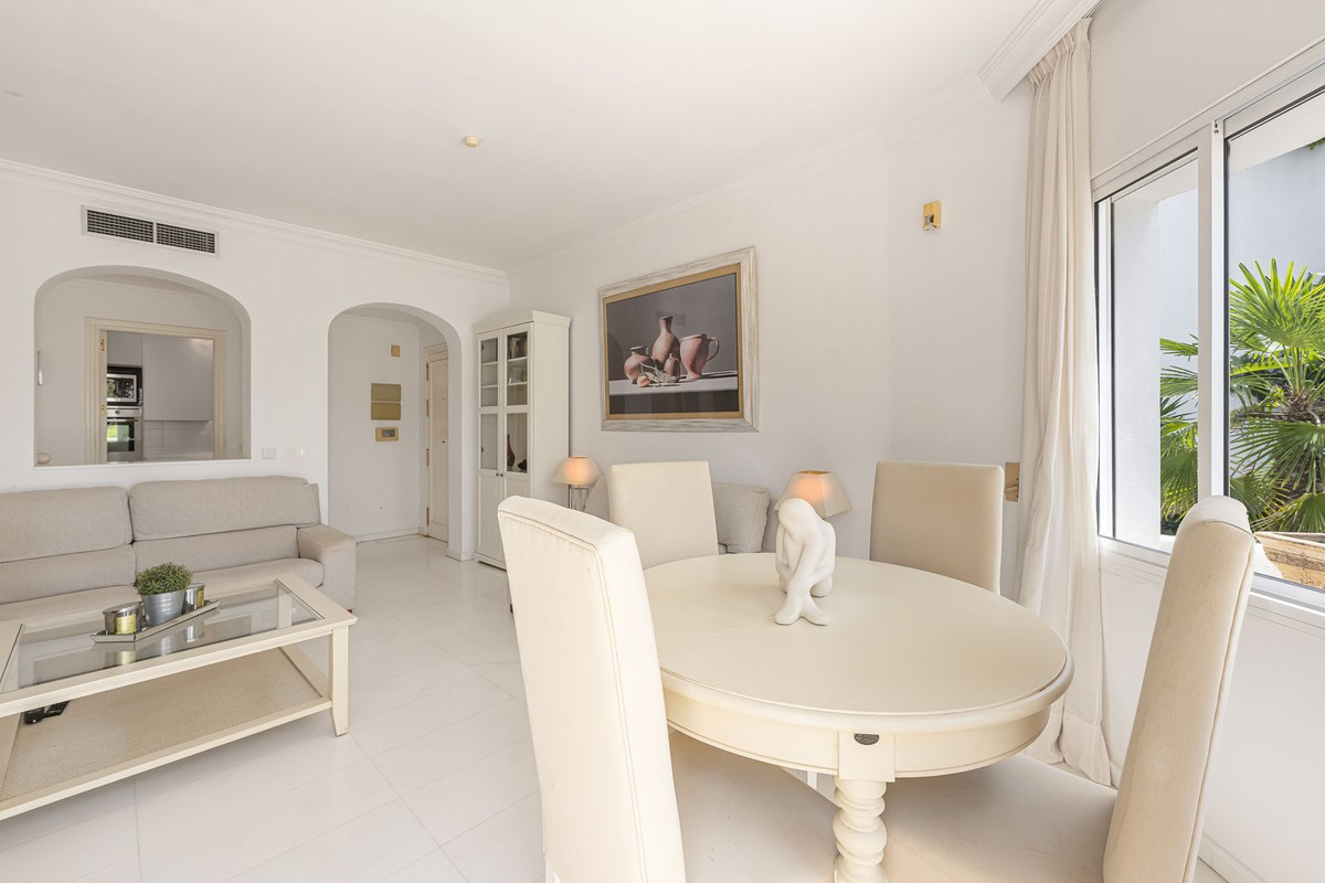 2 bedroom Apartments for sale in Milla de Oro – R5134717