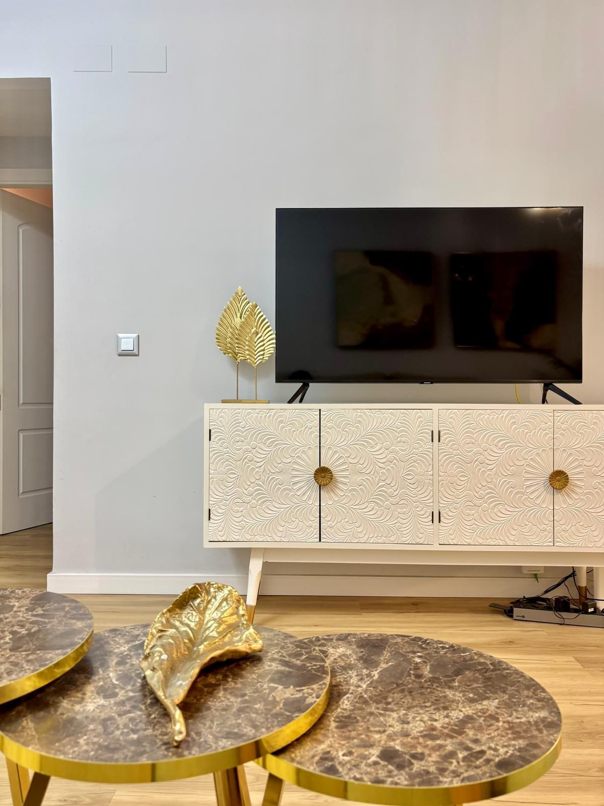 Apartamentos de 2 dormitorios en venta en Calahonda – R5176789