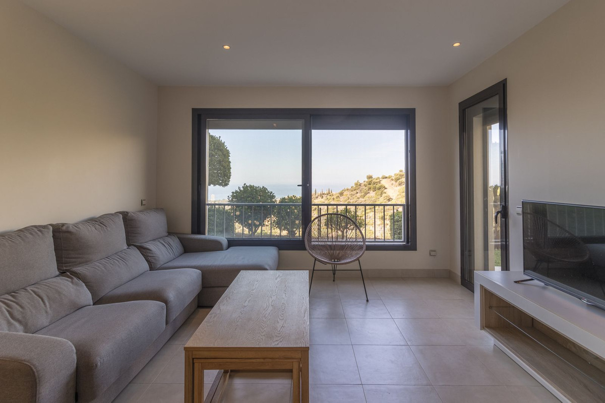 2 bedroom Apartments for sale in Altos de los Monteros – R4806499 2 bedroom Apartments for sale in Altos de los Monteros – R4806499