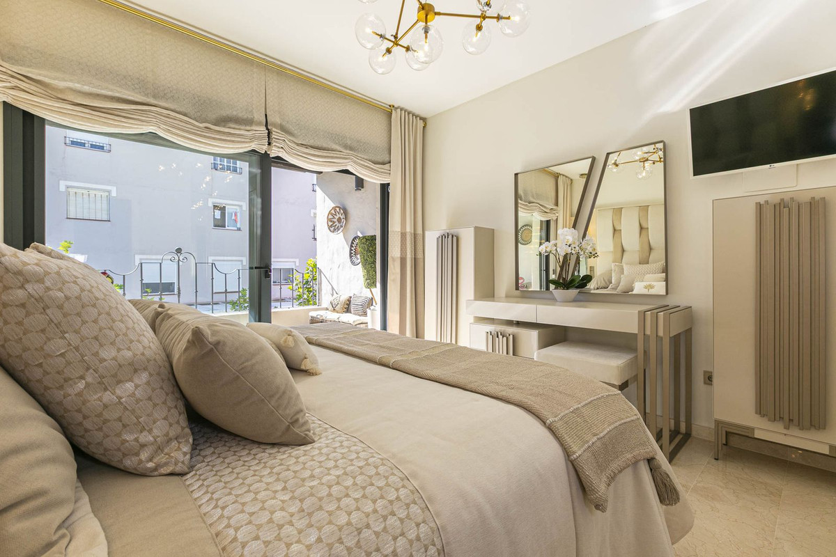 Aticos de 3 dormitorios en venta en Marbella – R5049337