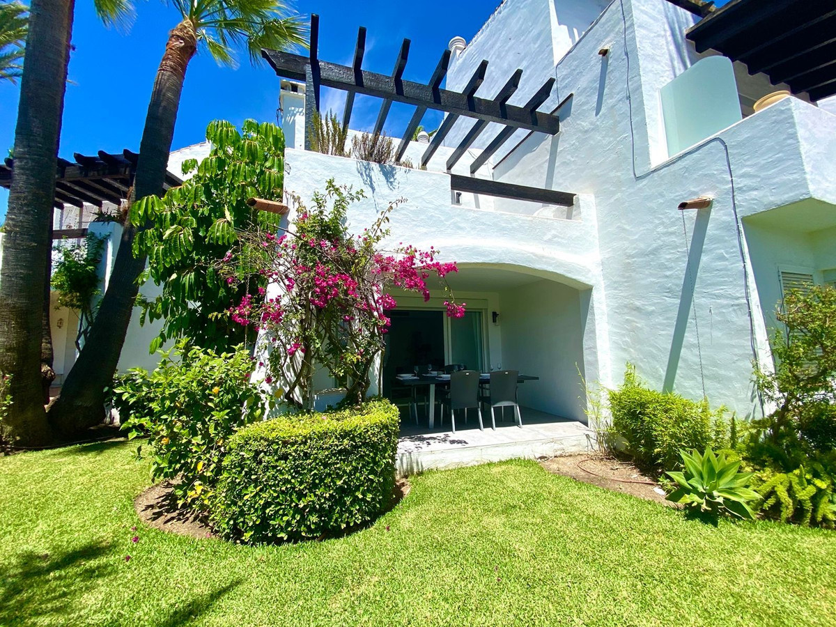3 bedroom Townhouses for sale in Atalaya – R5187352