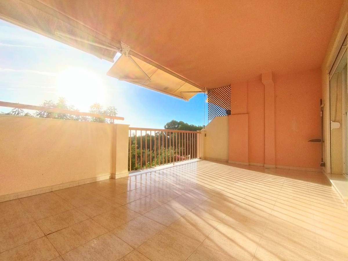 2 bedroom Apartments for sale in Calahonda – R5199631