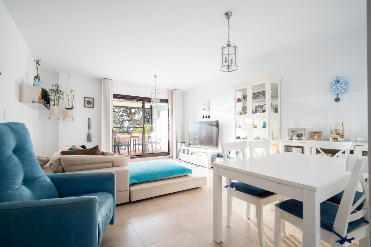 Apartamentos de 3 dormitorios en venta en Altos de los Monteros – R5182366 Apartamentos de 3 dormitorios en venta en Altos de los Monteros – R5182366