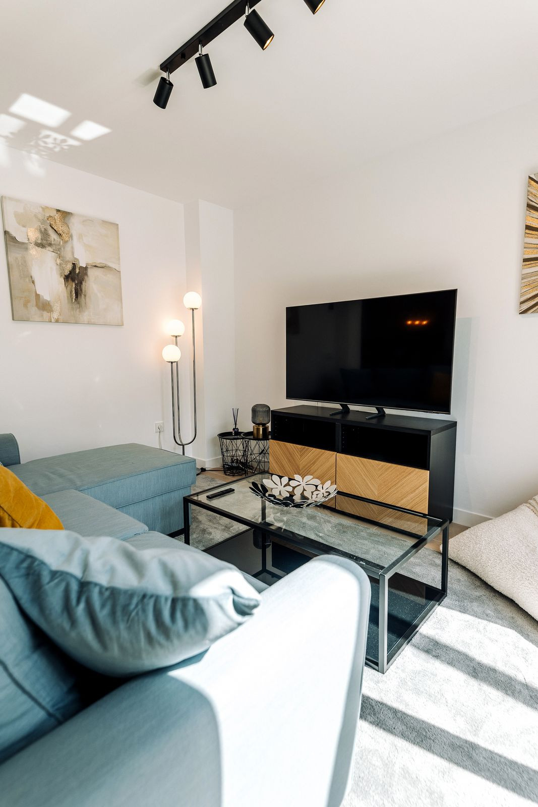 Adosados de 3 dormitorios en venta en Nueva Milla de Oro – R4713475