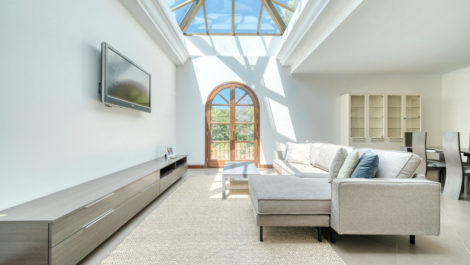 Villas de 6 dormitorios en venta en La Zagaleta – R5127400