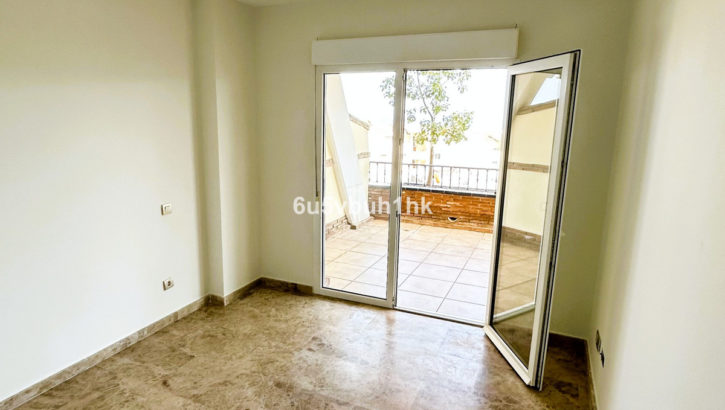 2 bedroom Apartments for sale in Miraflores – R5078671 in 