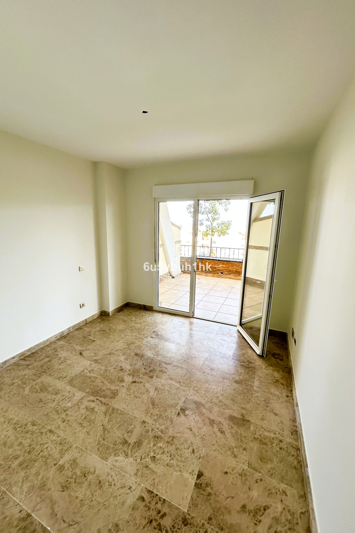 2 bedroom Apartments for sale in Miraflores – R5078671