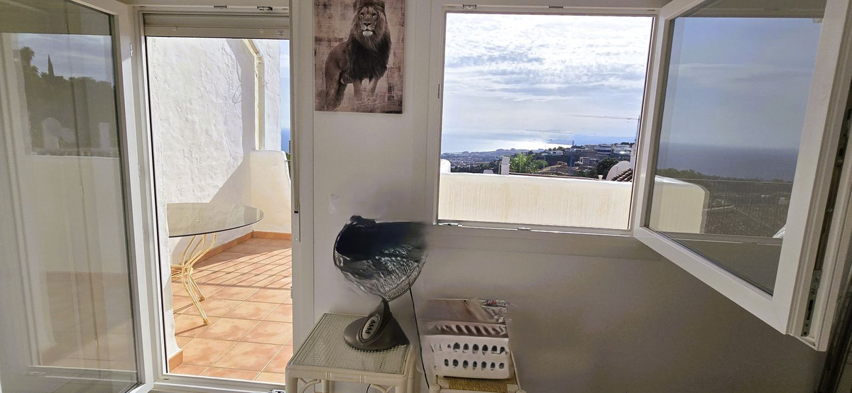 2 bedroom Townhouses for sale in Marbella – R5166580