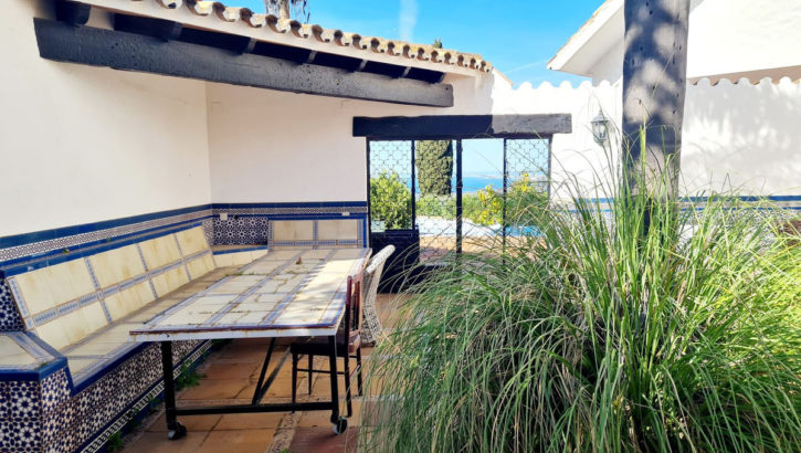 5 bedroom Villas for sale in Las Chapas – R4102684 in 