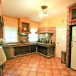 Villas de 10 dormitorios en venta en Elviria – R3834694