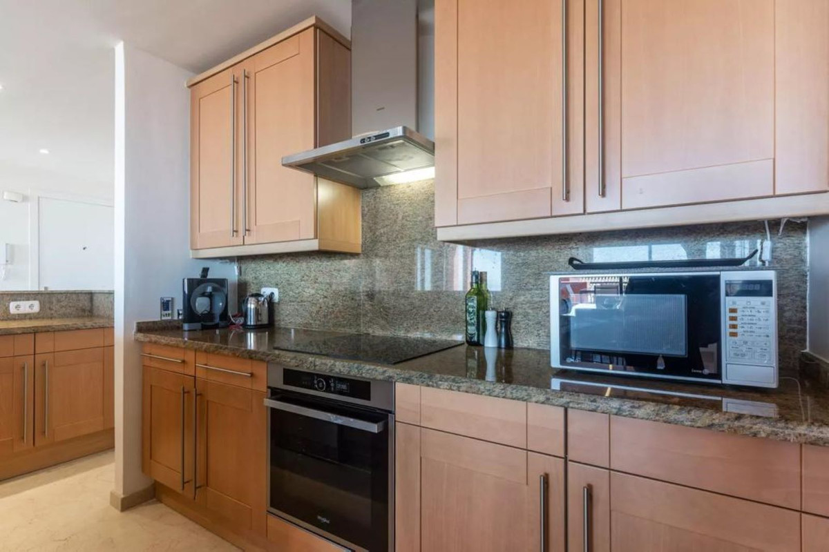 2 bedroom Apartments for sale in Calahonda – R5191459