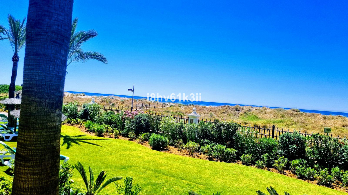 Apartamentos de 3 dormitorios en venta en Los Monteros – R5044456