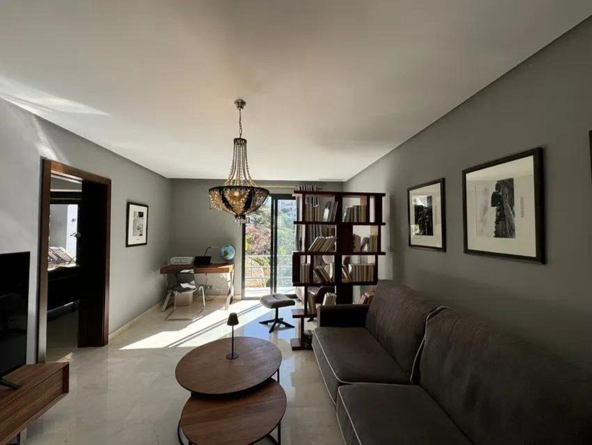 4 bedroom Villas for sale in Elviria – R4930855 4 bedroom Villas for sale in Elviria – R4930855