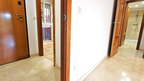 2 bedroom Apartments for sale in Elviria – R5216515