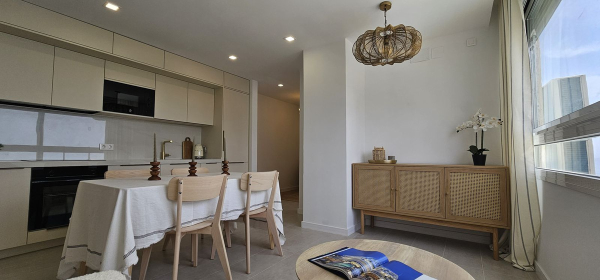 Apartamentos de 2 dormitorios en venta en Calahonda – R5099521