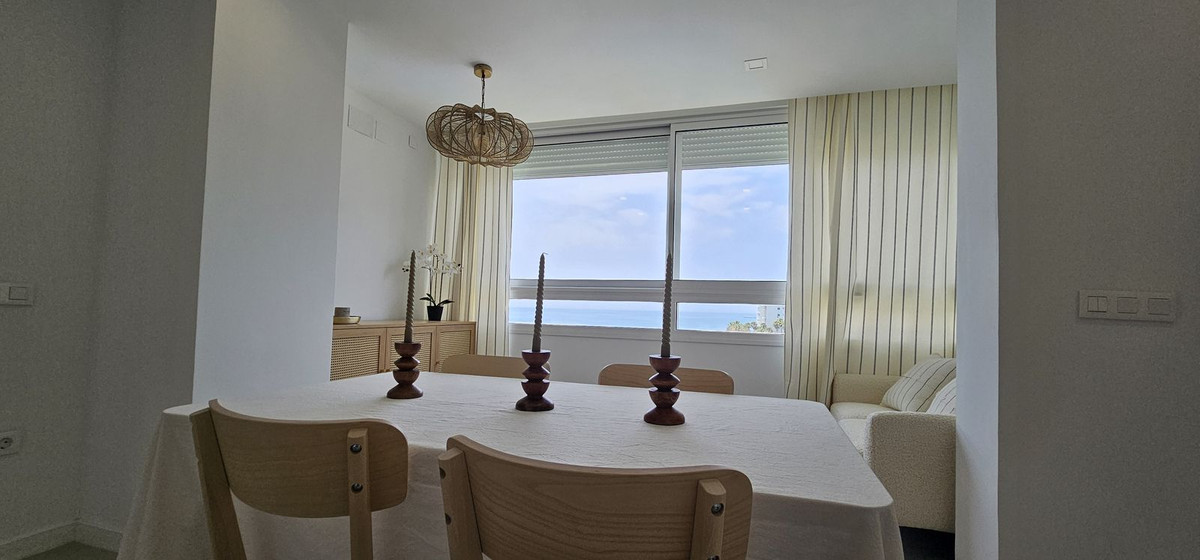 Apartamentos de 2 dormitorios en venta en Calahonda – R5099521