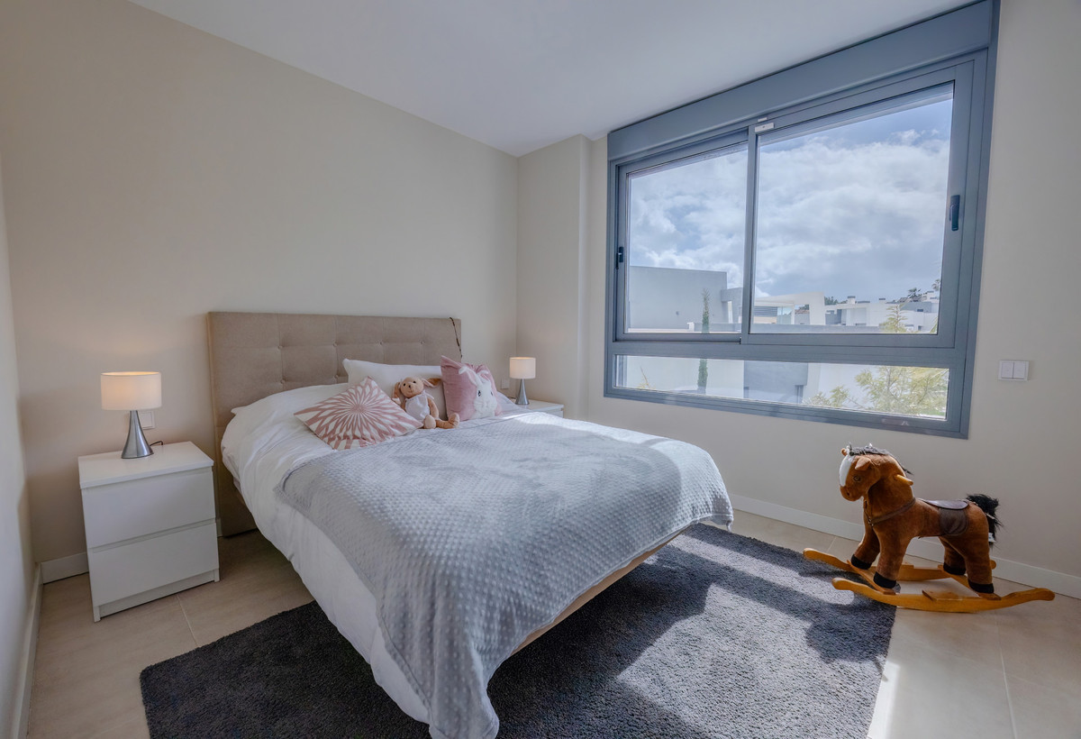 Apartamentos de 2 dormitorios en venta en Selwo – R4992019