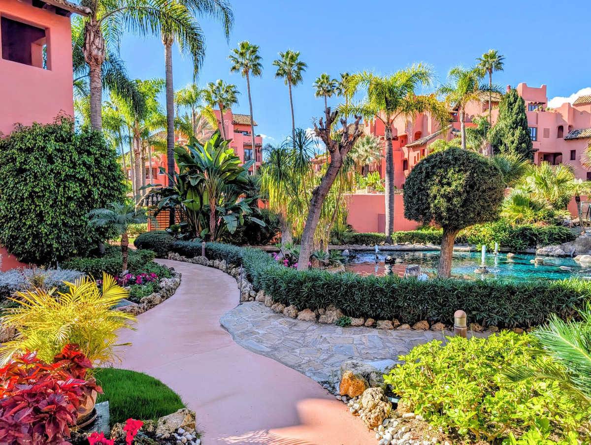 Apartamentos de 3 dormitorios en venta en Nueva Milla de Oro – R5223283 Apartamentos de 3 dormitorios en venta en Nueva Milla de Oro – R5223283