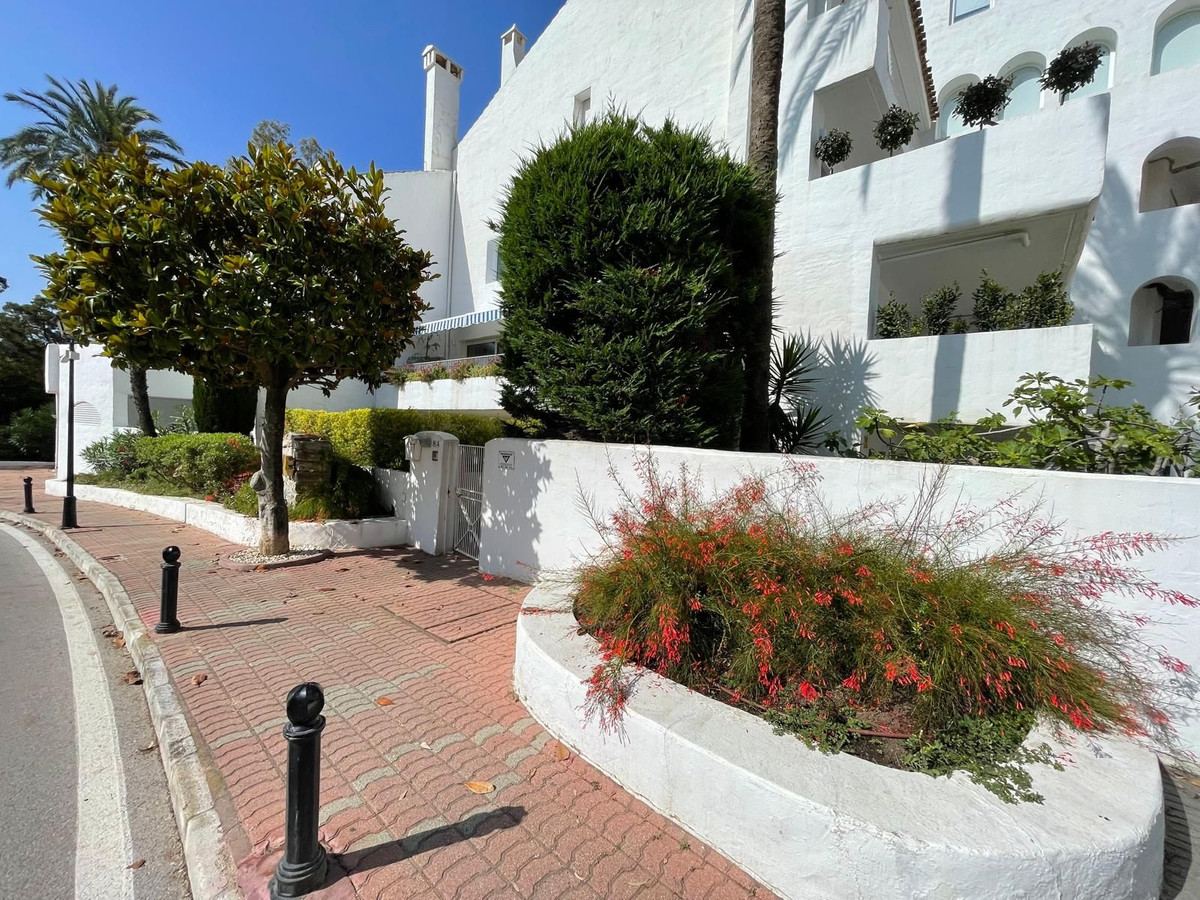 Apartamentos de 3 dormitorios en venta en Marbella – R5227690