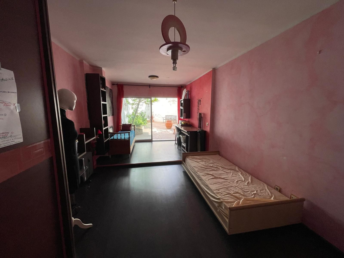 Apartamentos de 3 dormitorios en venta en Marbella – R5227690