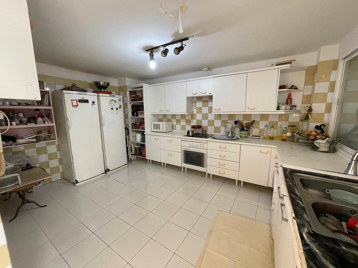 Apartamentos de 3 dormitorios en venta en Marbella – R5227690