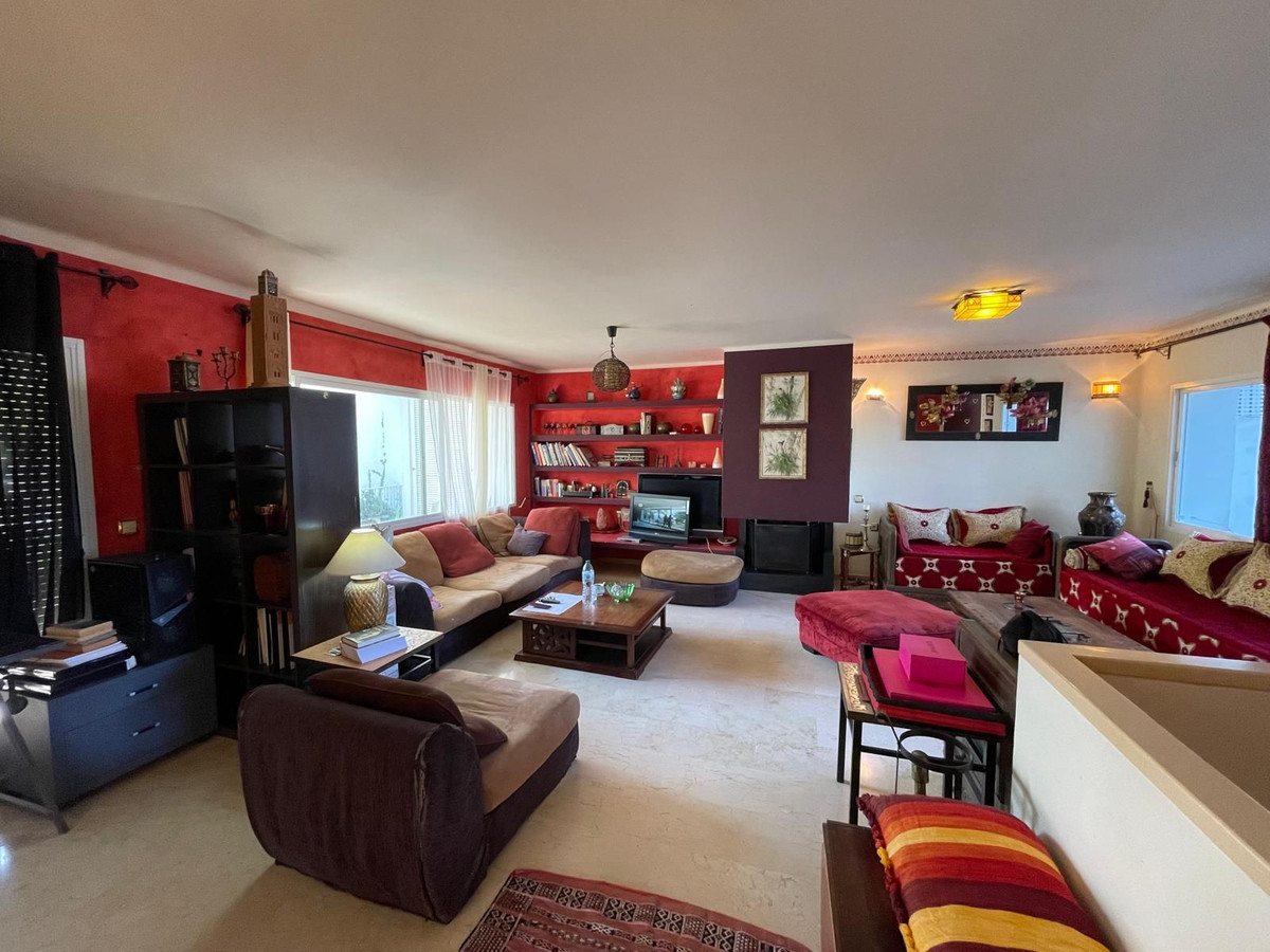 Apartamentos de 3 dormitorios en venta en Marbella – R5227690