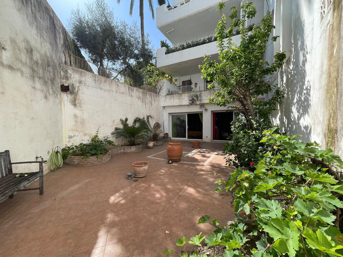 Apartamentos de 3 dormitorios en venta en Marbella – R5227690