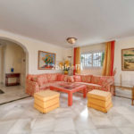 3 bedroom Apartments for sale in Elviria – R4791832