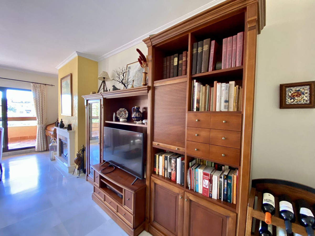 Apartamentos de 3 dormitorios en venta en Hacienda del Sol – R5223202