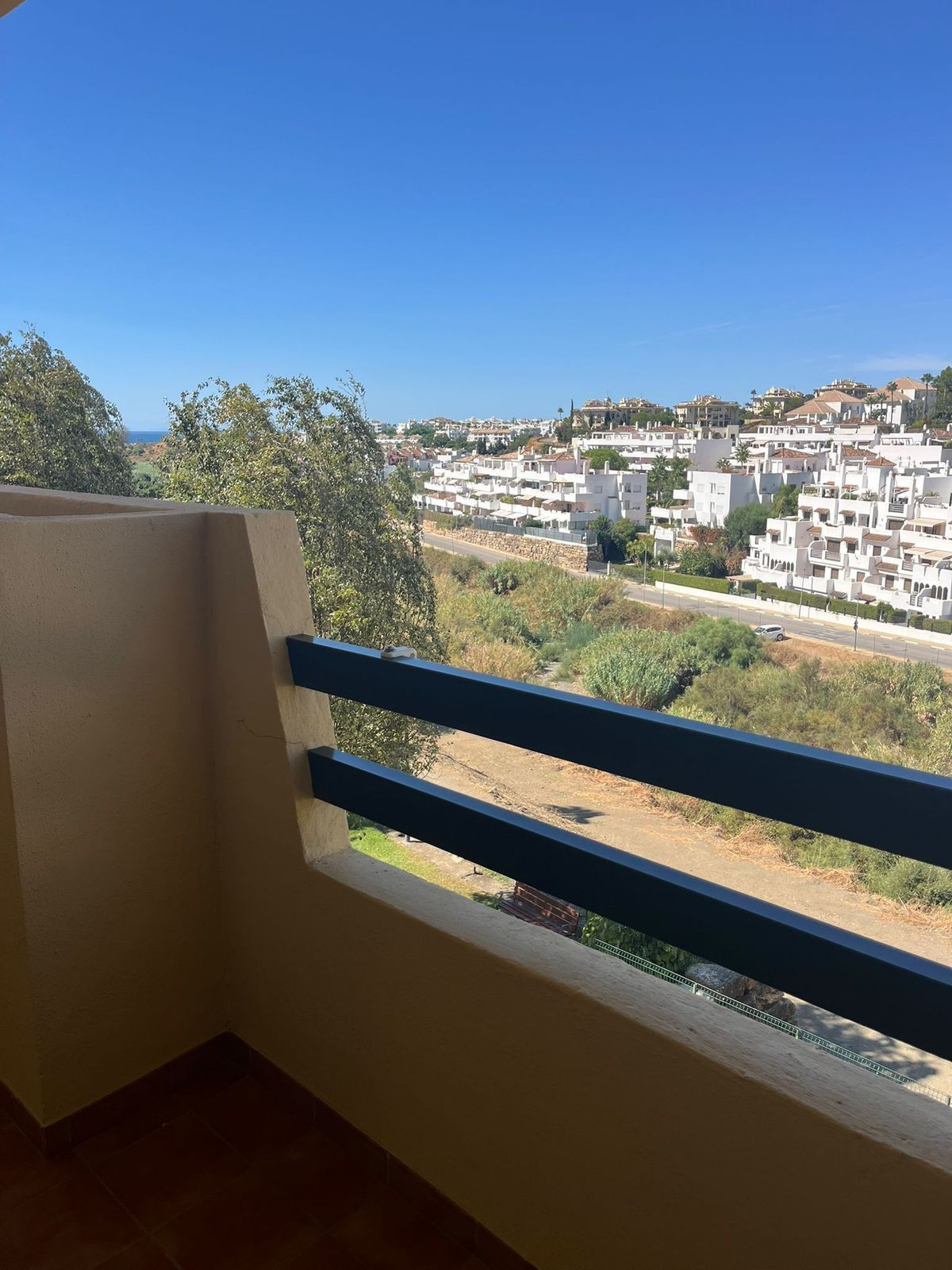 3 bedroom Apartments for sale in Selwo – R5134765 3 bedroom Apartments for sale in Selwo – R5134765