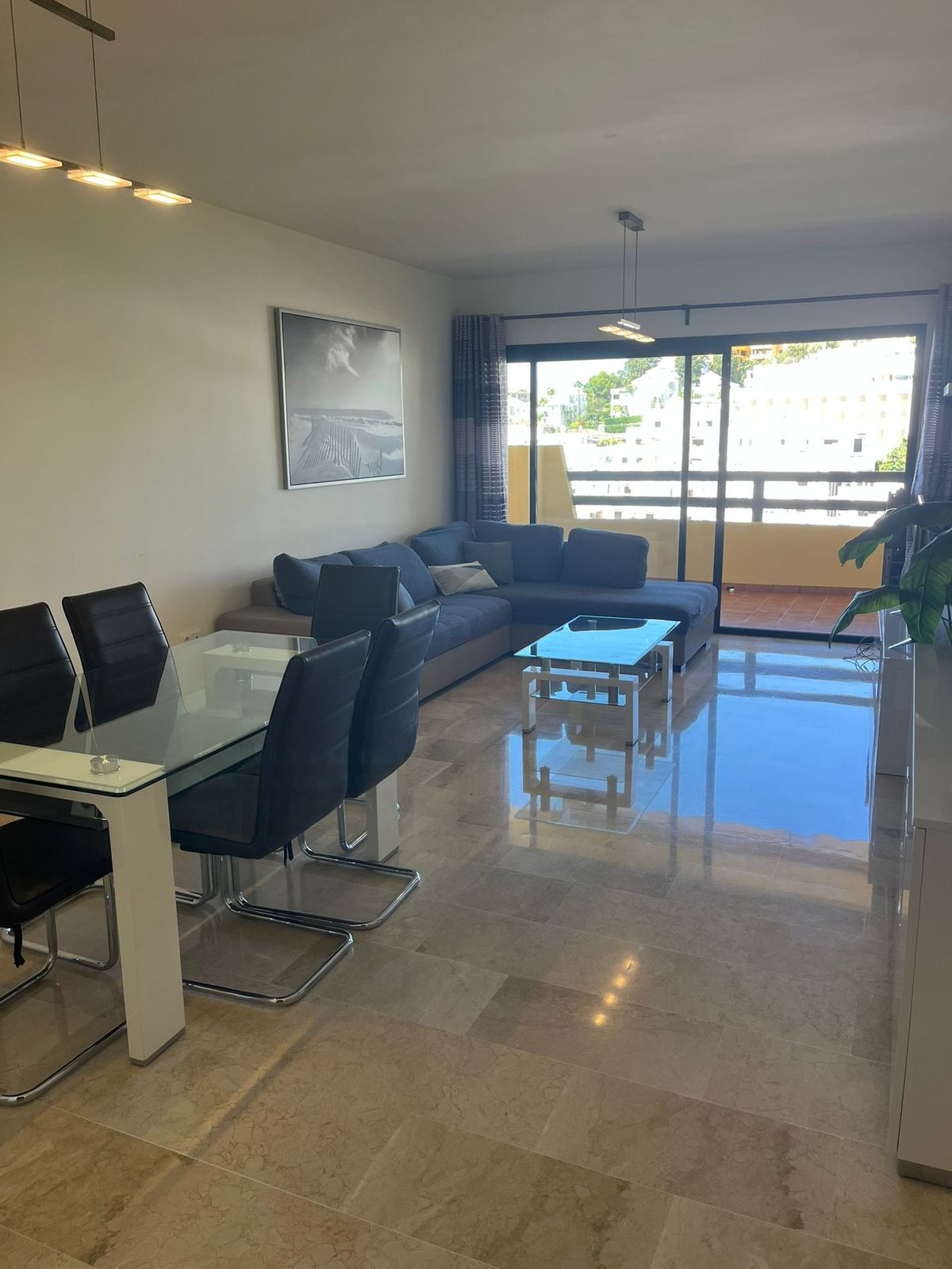 3 bedroom Apartments for sale in Selwo – R5134765 3 bedroom Apartments for sale in Selwo – R5134765