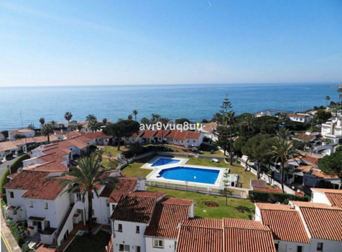 2 bedroom Semi-detached for sale in La Cala de Mijas – R5194162 2 bedroom Semi-detached for sale in La Cala de Mijas – R5194162