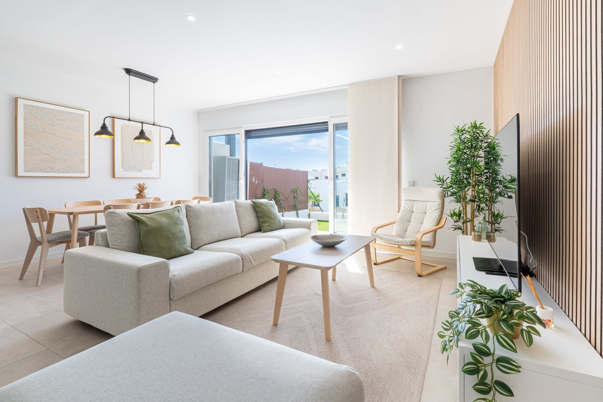 4 bedroom Townhouses for sale in La Cala de Mijas – R5215582 4 bedroom Townhouses for sale in La Cala de Mijas – R5215582