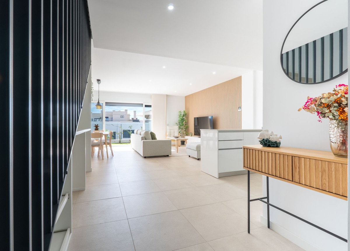 4 bedroom Townhouses for sale in La Cala de Mijas – R5215582 4 bedroom Townhouses for sale in La Cala de Mijas – R5215582