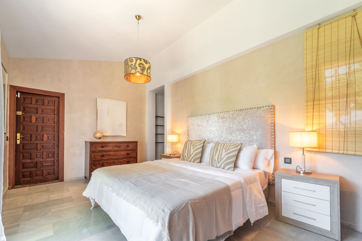 Villas de 4 dormitorios en venta en Nueva Milla de Oro – R5115433